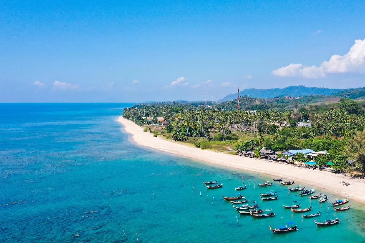 Manao Pool Villa 14 - 5 Mins Walk To The Beach Ko Lanta 0*,  Thailand